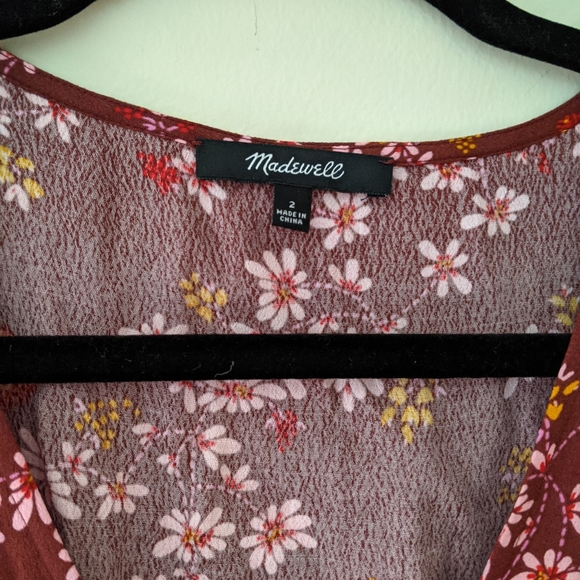 Lightweight Summer Floral Dress - Picture 2 of 5